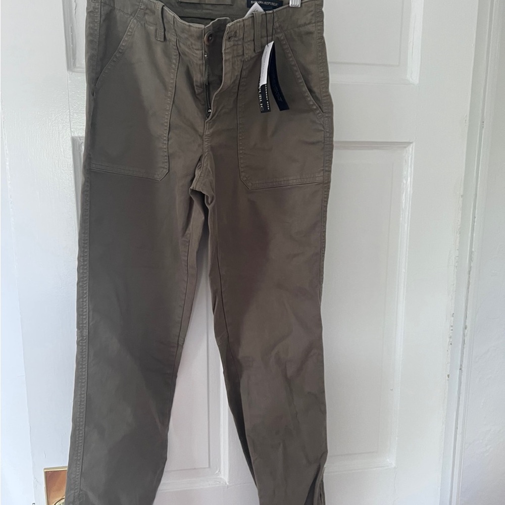 Banana Republic Green Ankle Cropped Pants